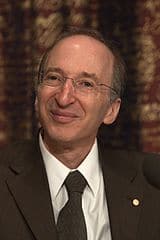 Understanding the Universe. Saul Perlmutter.